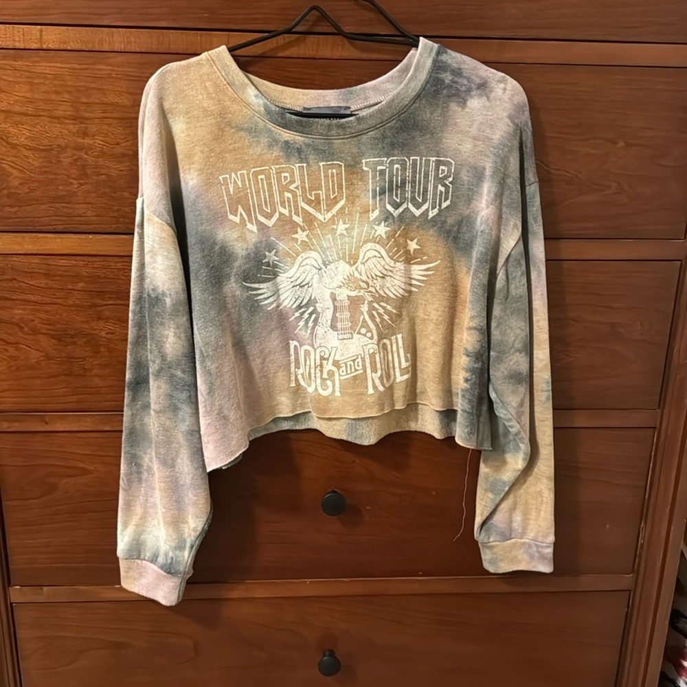 Cropped sweatshirt